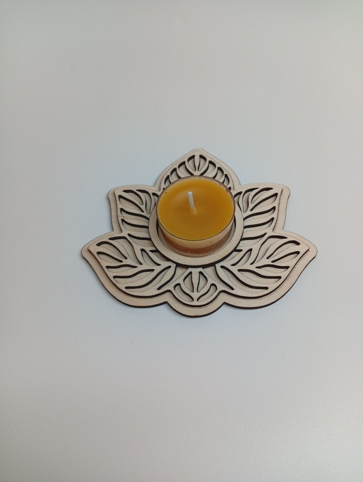Wooden tealight holder - lotus design