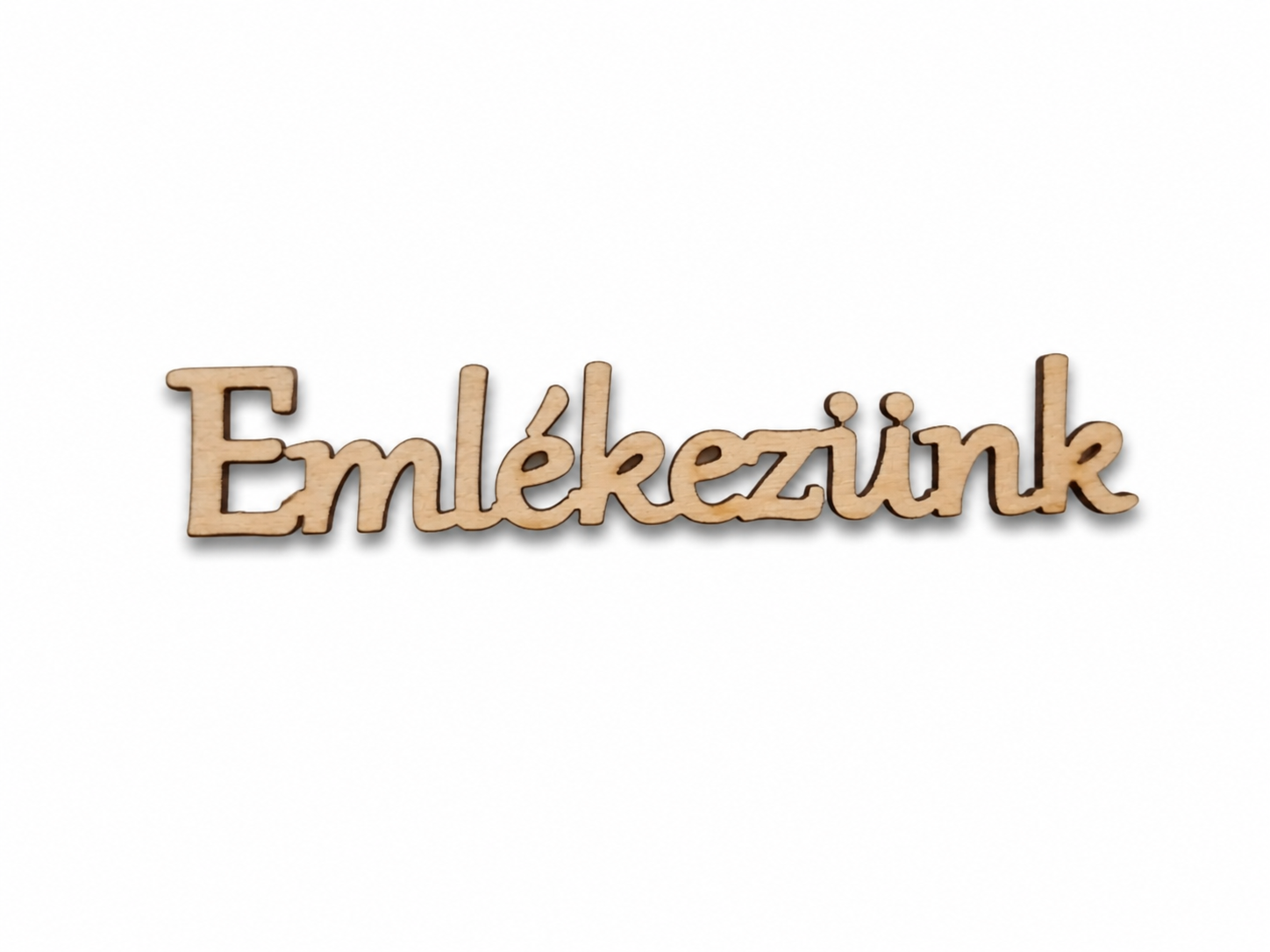 Emlékezünk – drevený nápis na veniec | 10 × 2 cm
