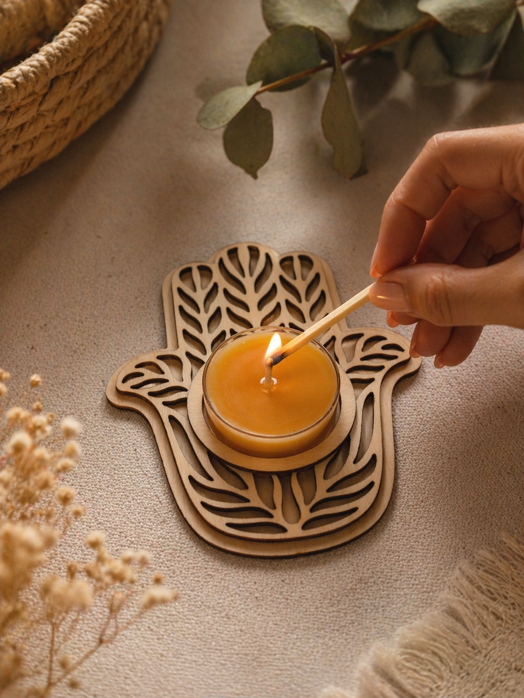 Hamsa kéz teásmécses tartó – fa