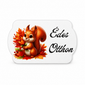Drevená tabuľka „Édes otthon“ s veveričkou
